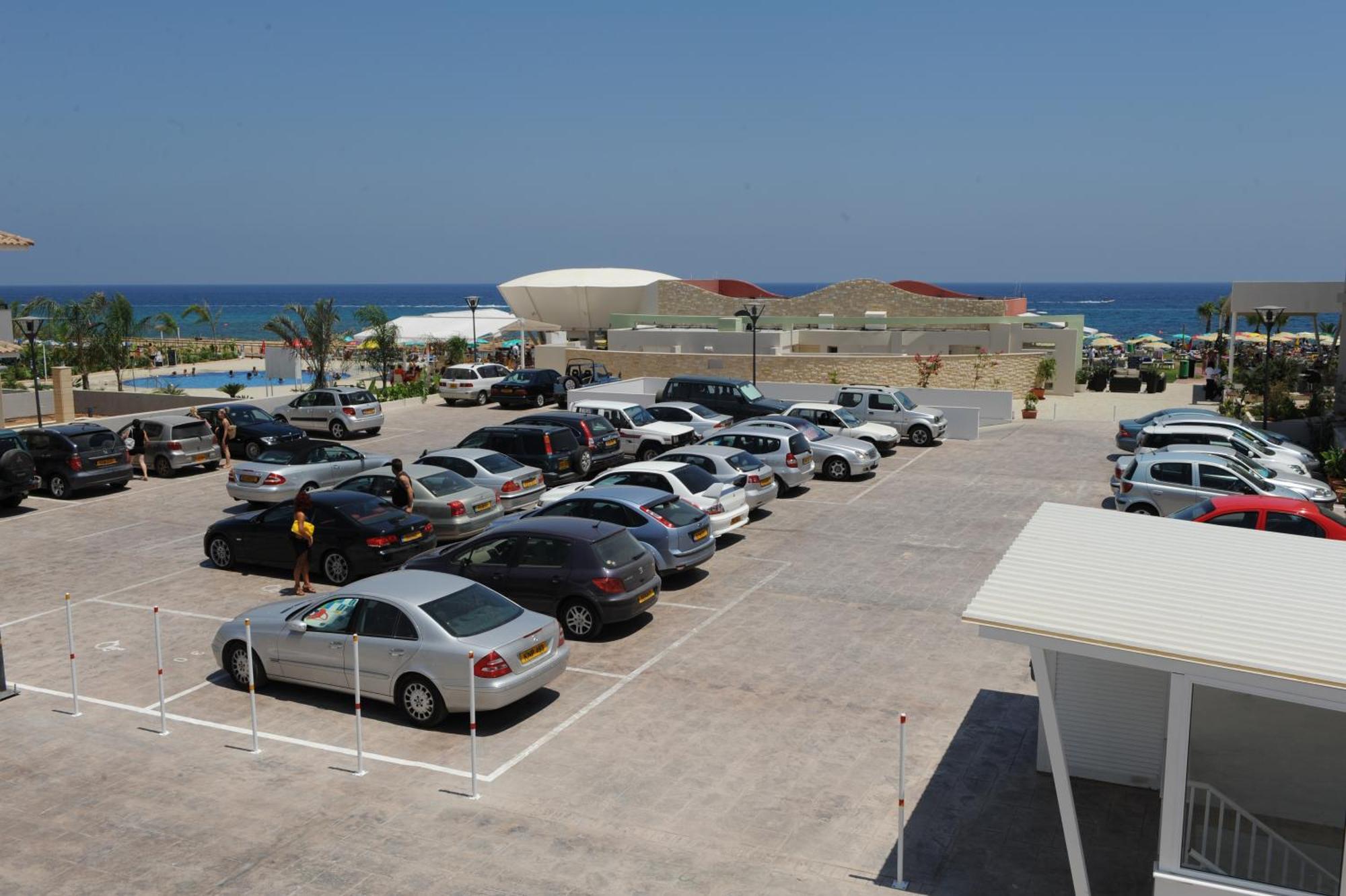 Apartment Polyxenia Isaak Luxury And Protaras