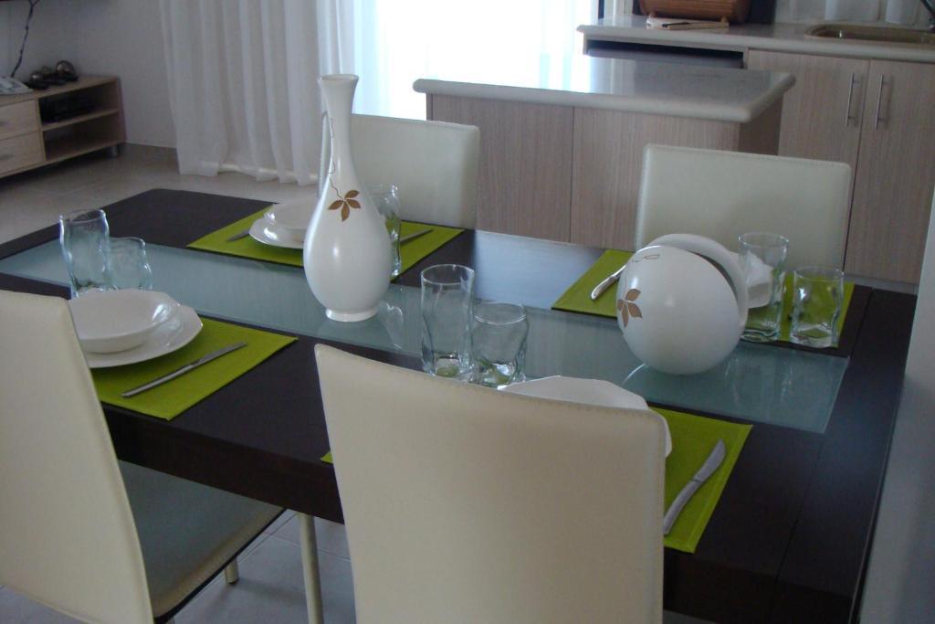 Apartment Polyxenia Isaak Luxury And Protaras