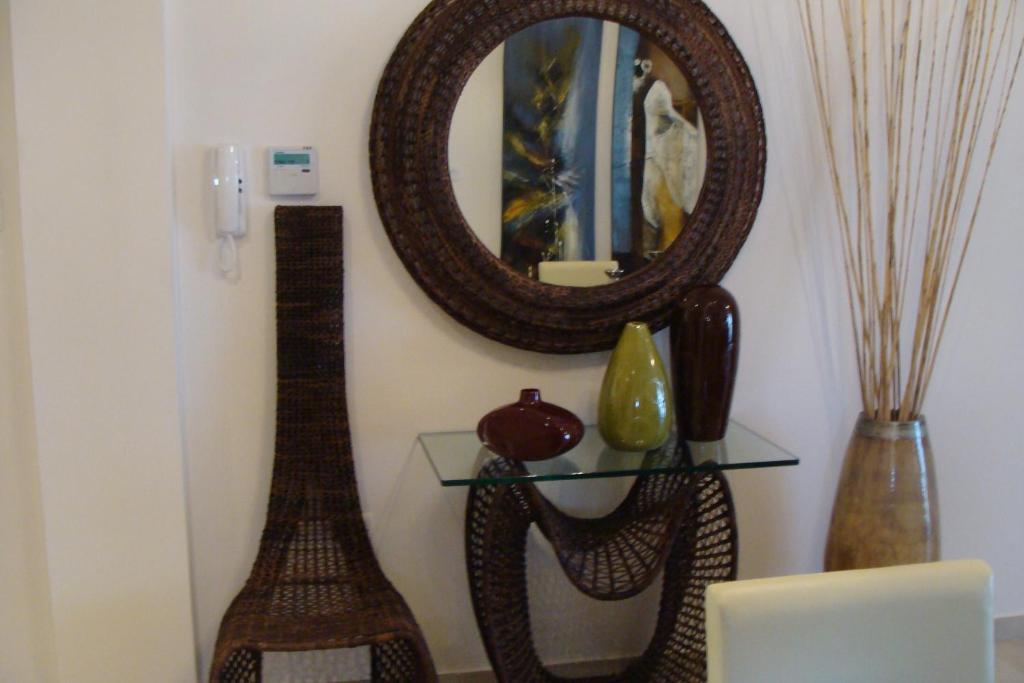 Polyxenia Isaak Luxury And Apartment
